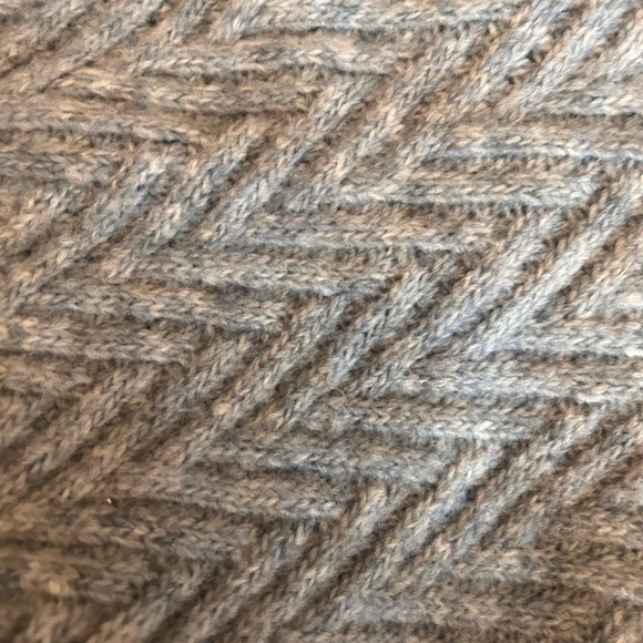 LIGHT BLUE 💙 Abercrombie mock neck!! - Picture 2 of 3